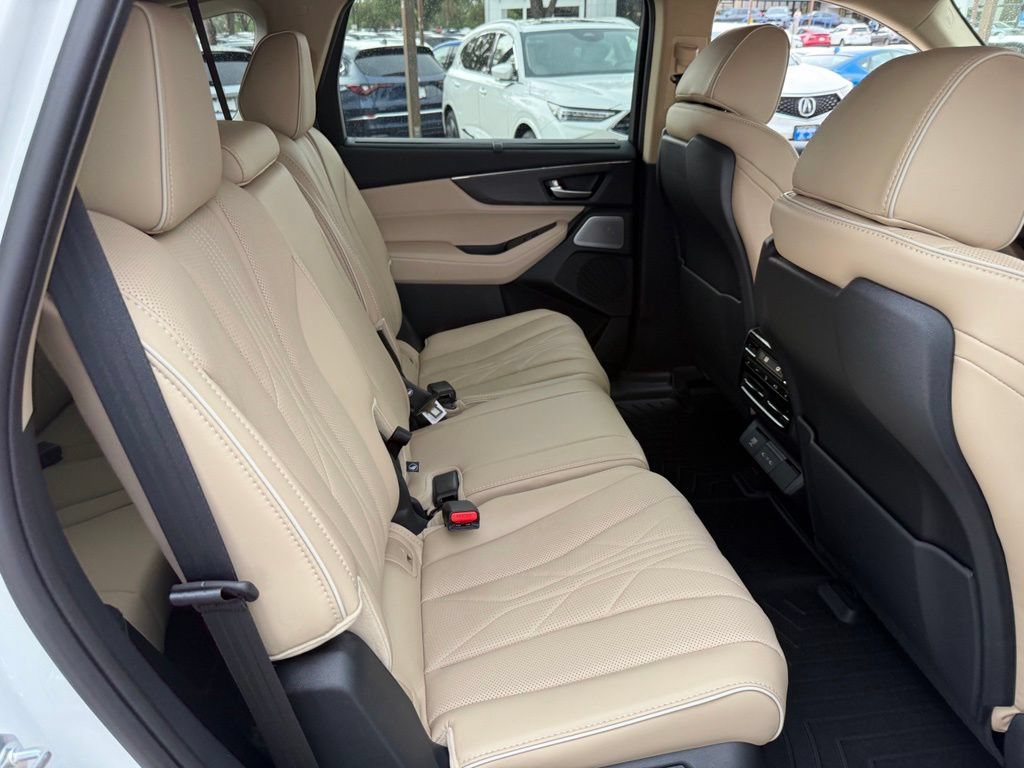 Used 2025 Acura MDX w/ Advance Package AWD/4WD image 19