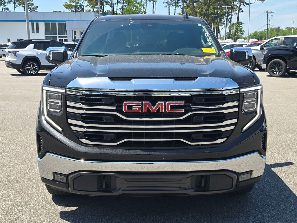 Certified 2025 GMC Sierra 1500 SLT AWD/4WD image 8