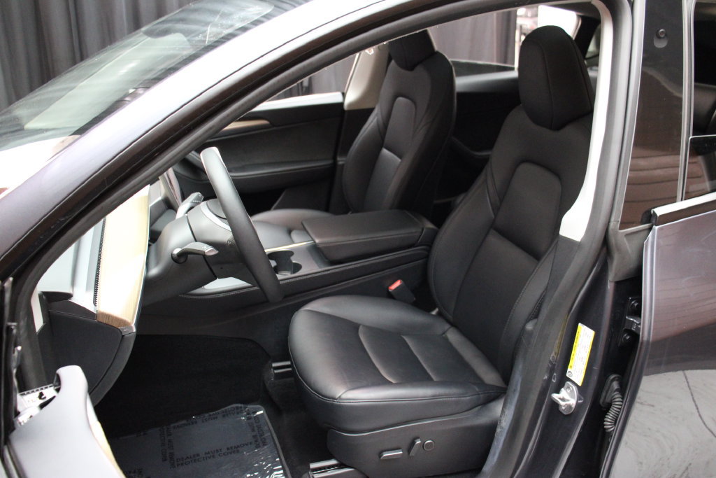 Used 2023 Tesla Model Y Performance AWD/4WD image 22