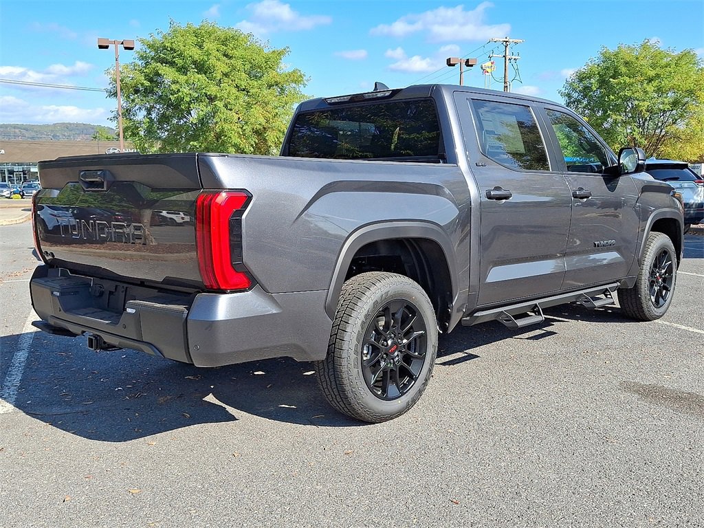 New 2026 Toyota Tundra SR5 image 4