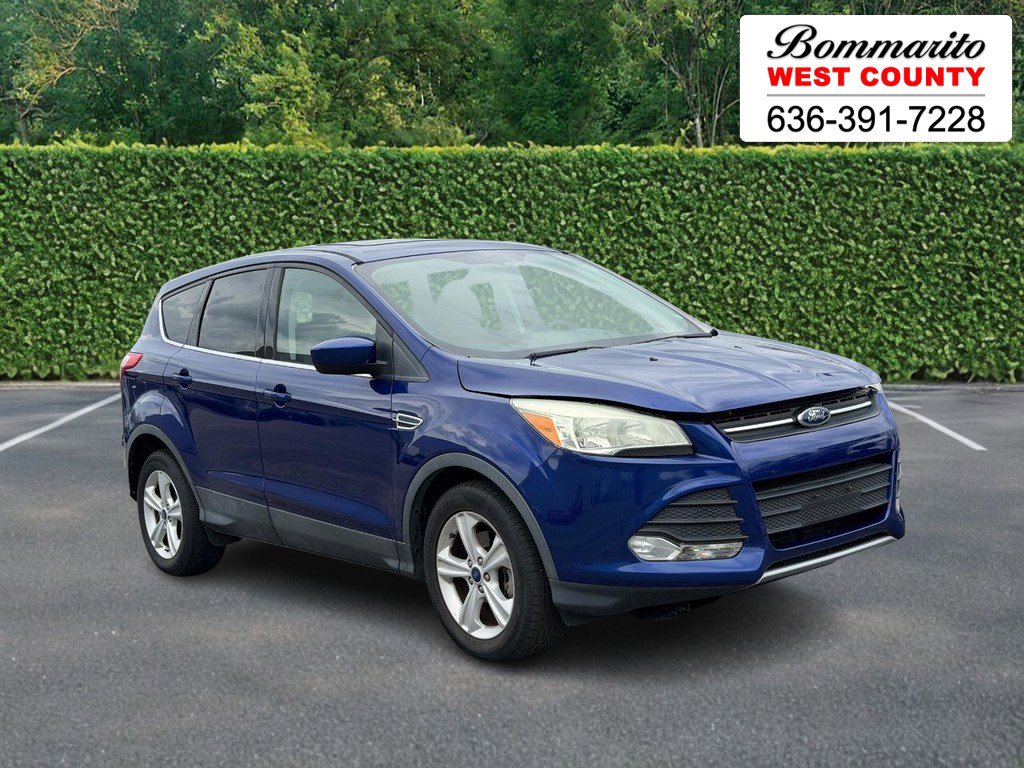 Used 2015 Ford Escape SE image 1