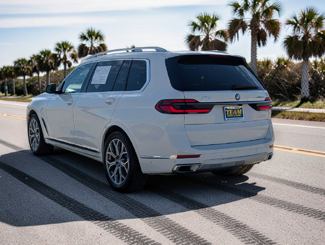 Used 2026 BMW X7 xDrive40i w/ Premium Package AWD/4WD image 7