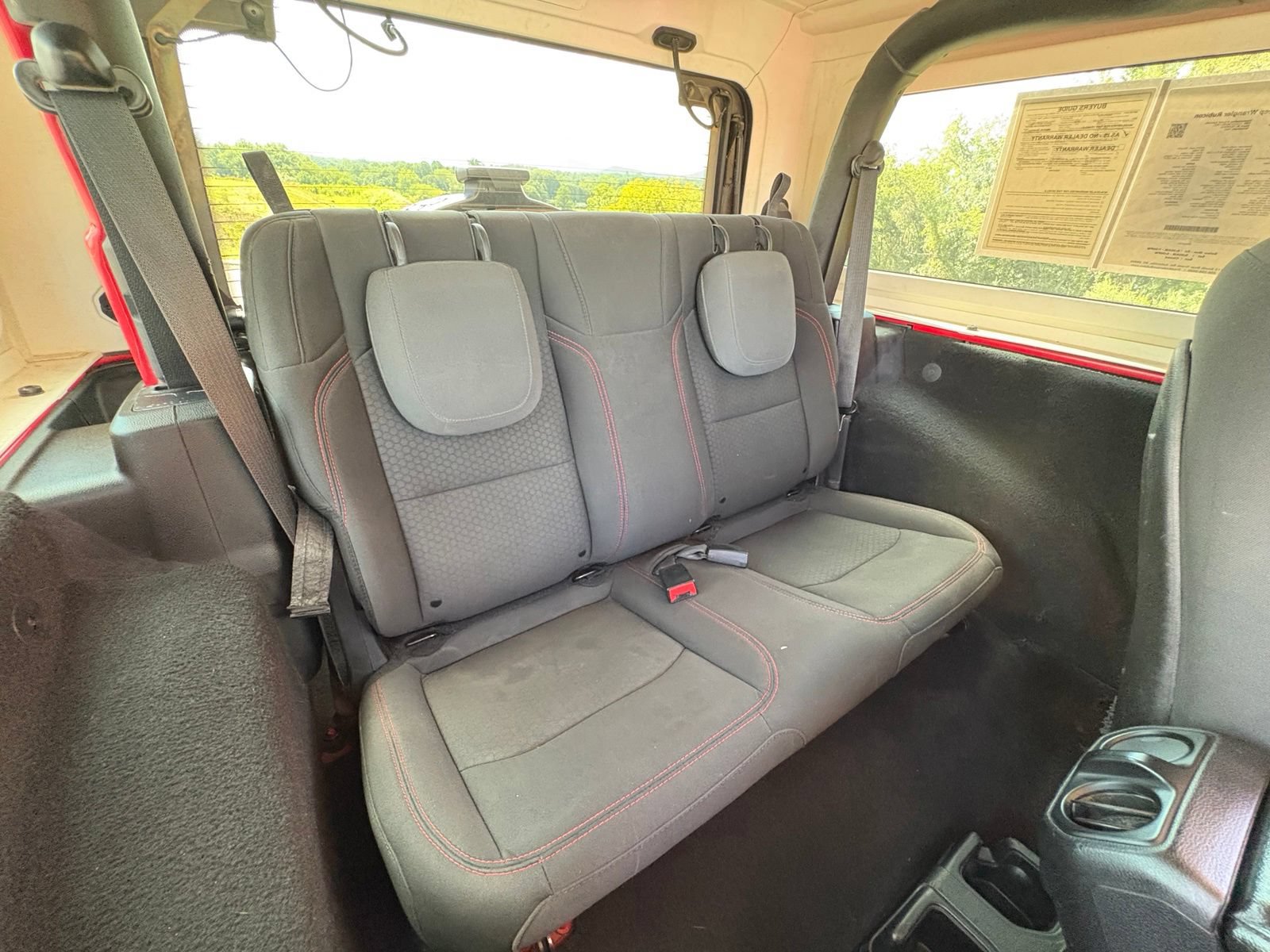 Used 2018 Jeep Wrangler Rubicon AWD/4WD image 29
