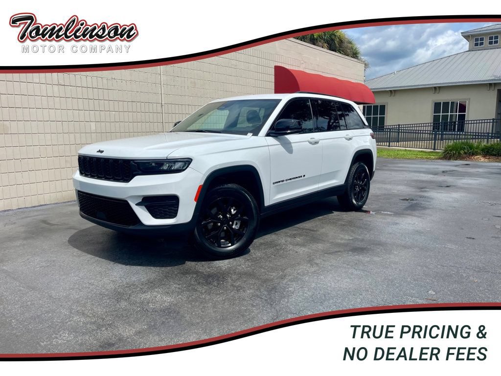 Used 2025 Jeep Grand Cherokee Altitude