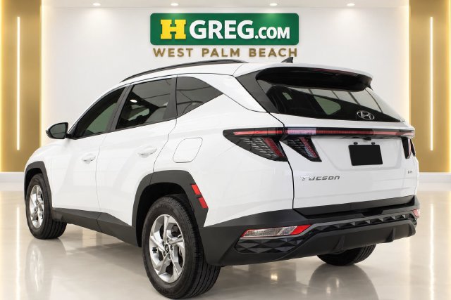 Used 2023 Hyundai Tucson SEL AWD/4WD image 2