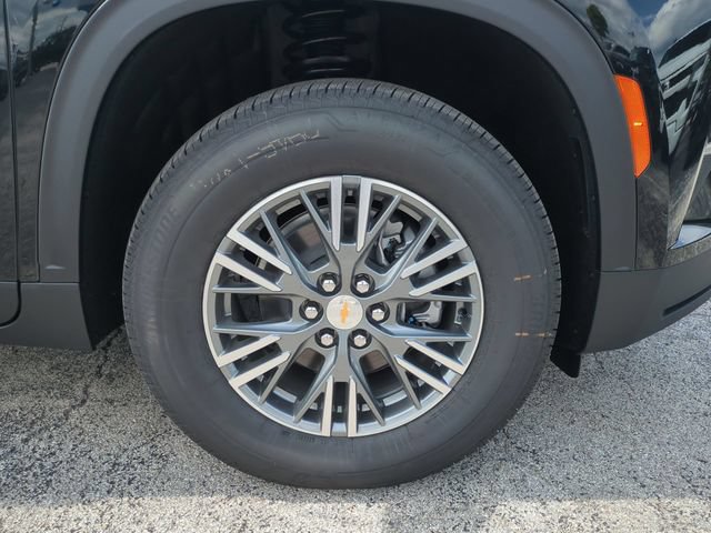New 2026 Chevrolet Traverse LT w/ Driver Confidence Package FWD image 11
