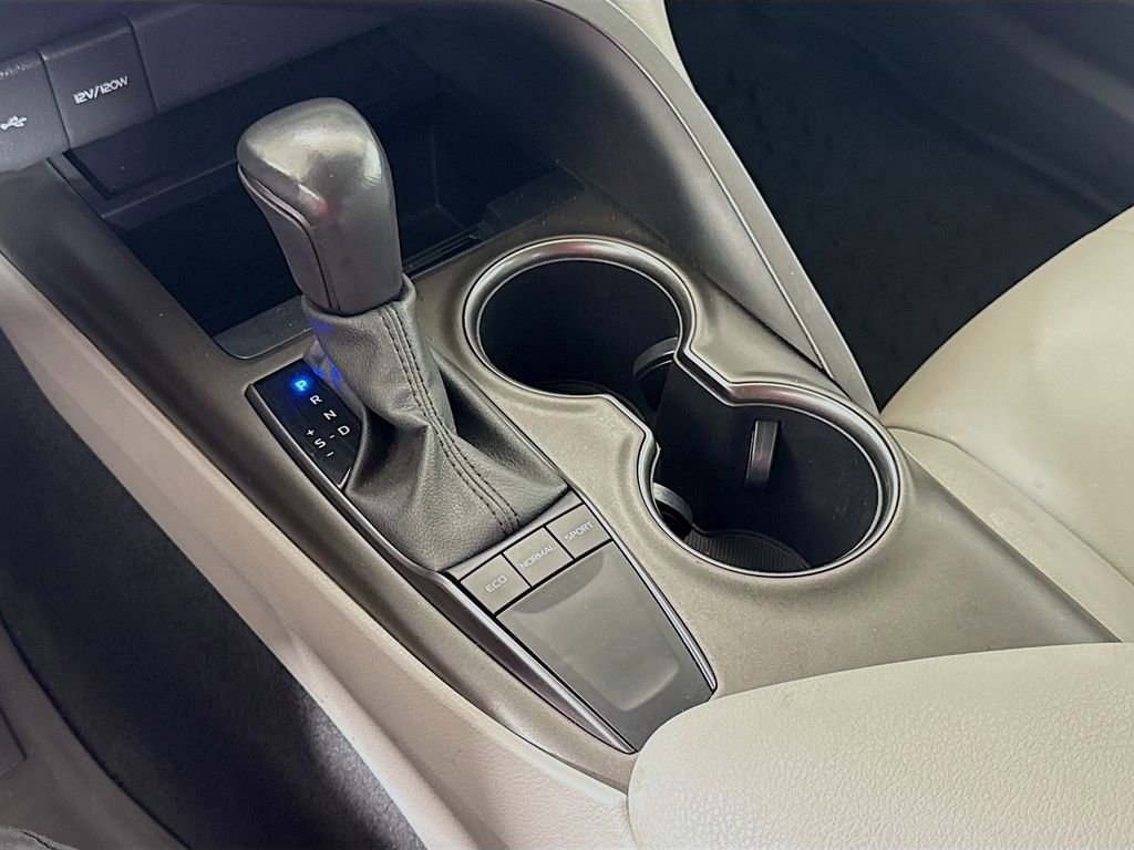 Certified 2023 Toyota Camry SE w/ Convenience Package FWD image 17