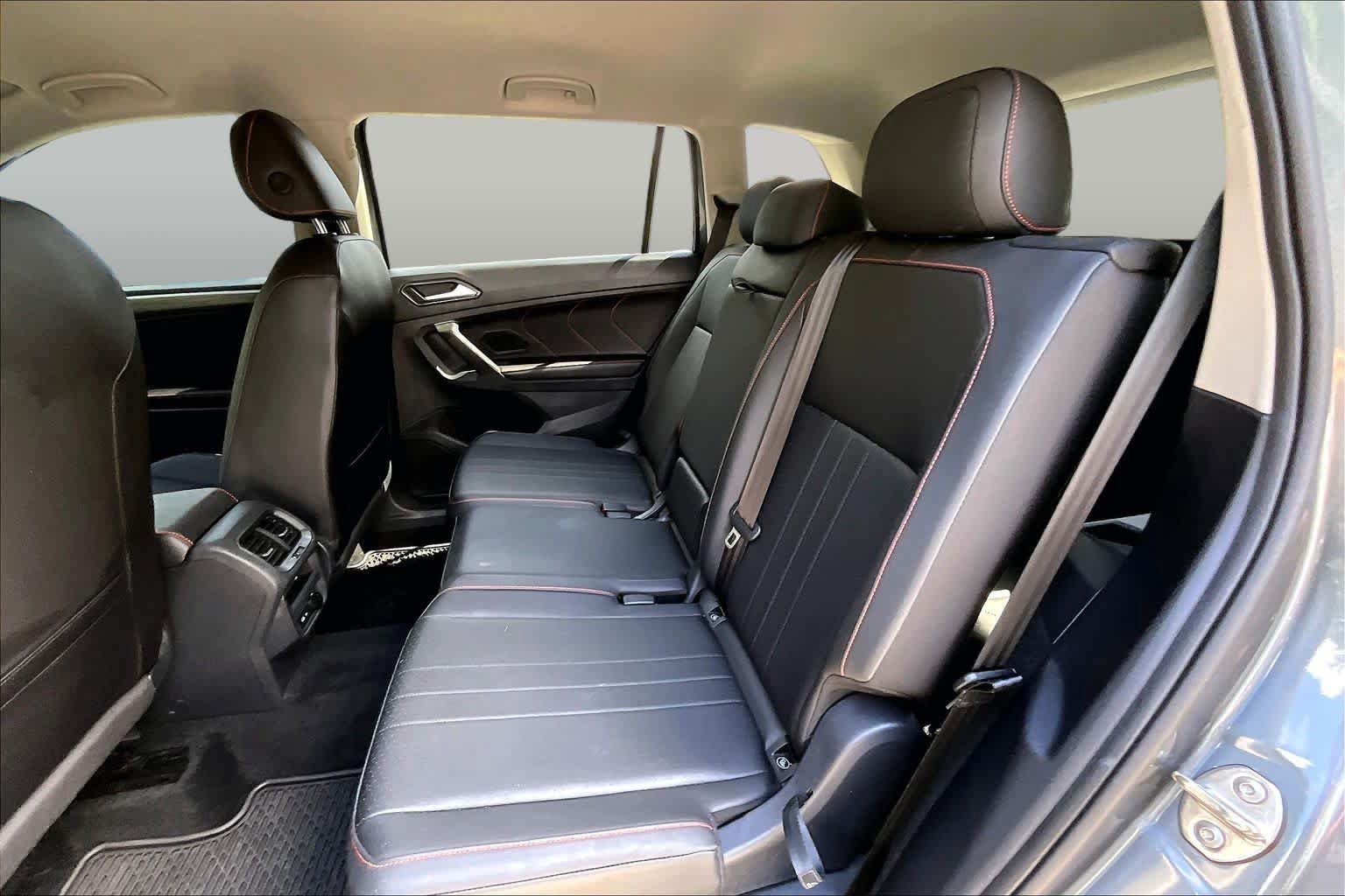 Used 2024 Volkswagen Tiguan Wolfsburg Edition FWD image 21