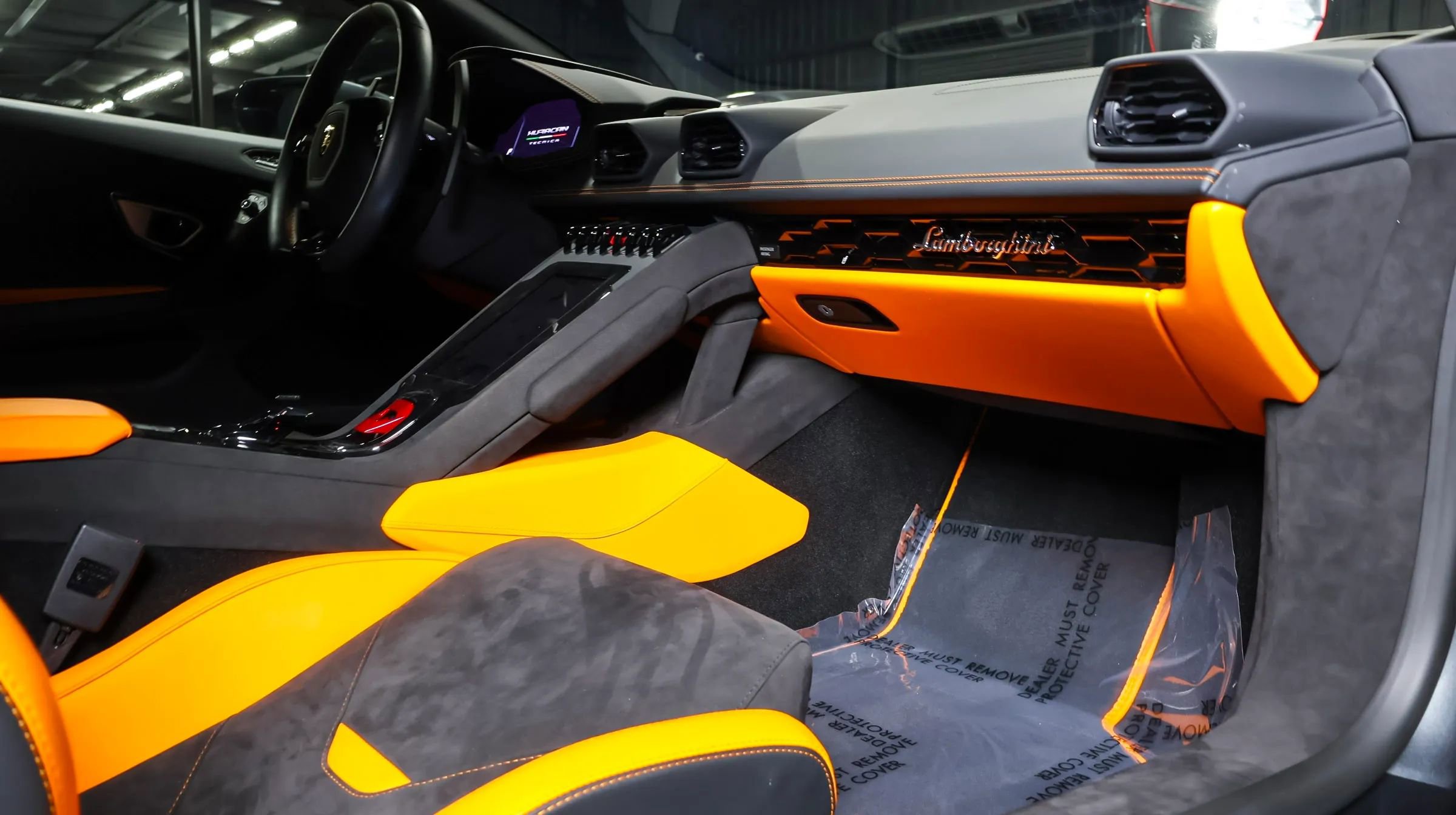 Used 2023 Lamborghini Huracan Tecnica image 19