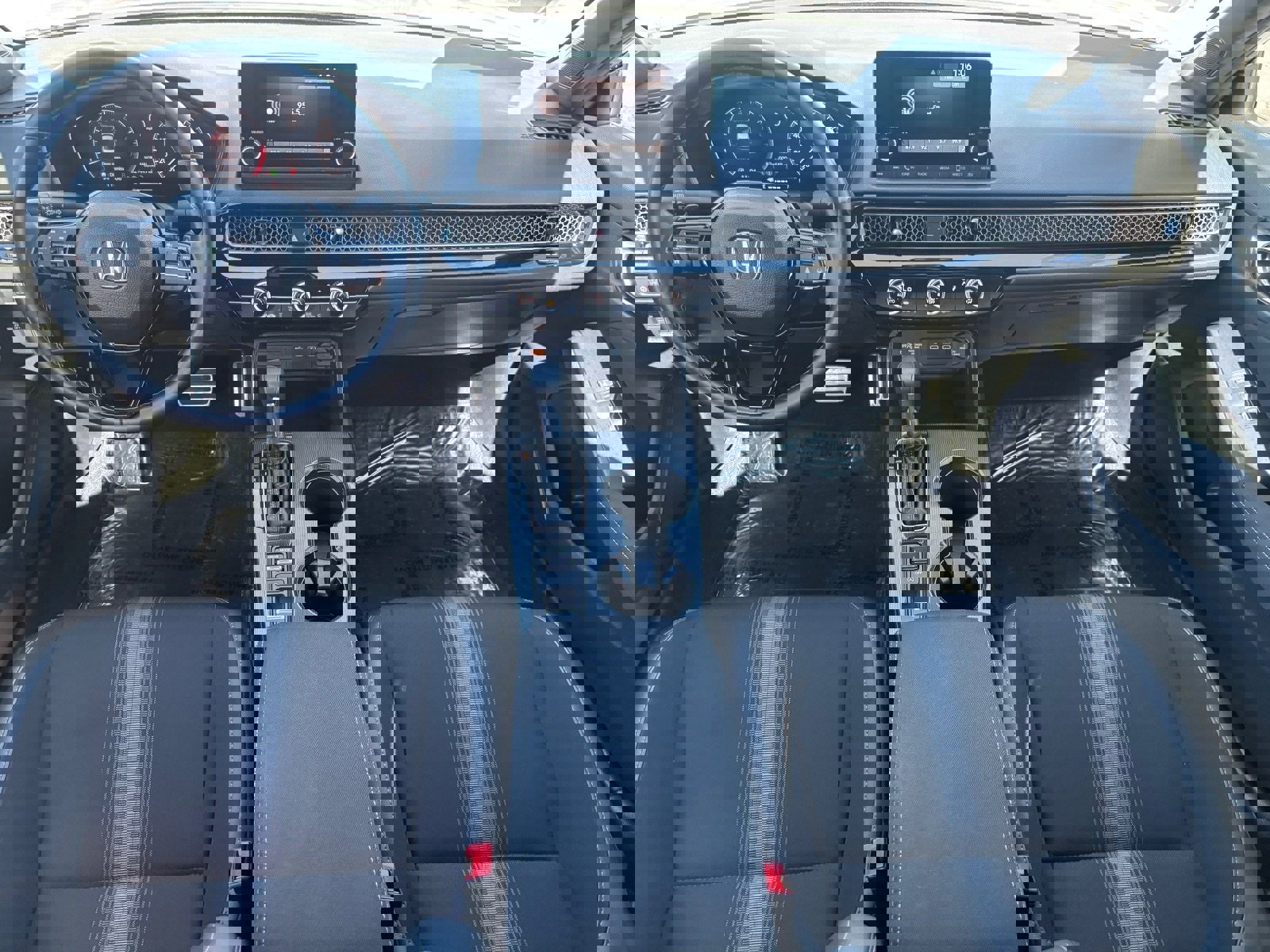 Used 2025 Honda Civic Sport image 19