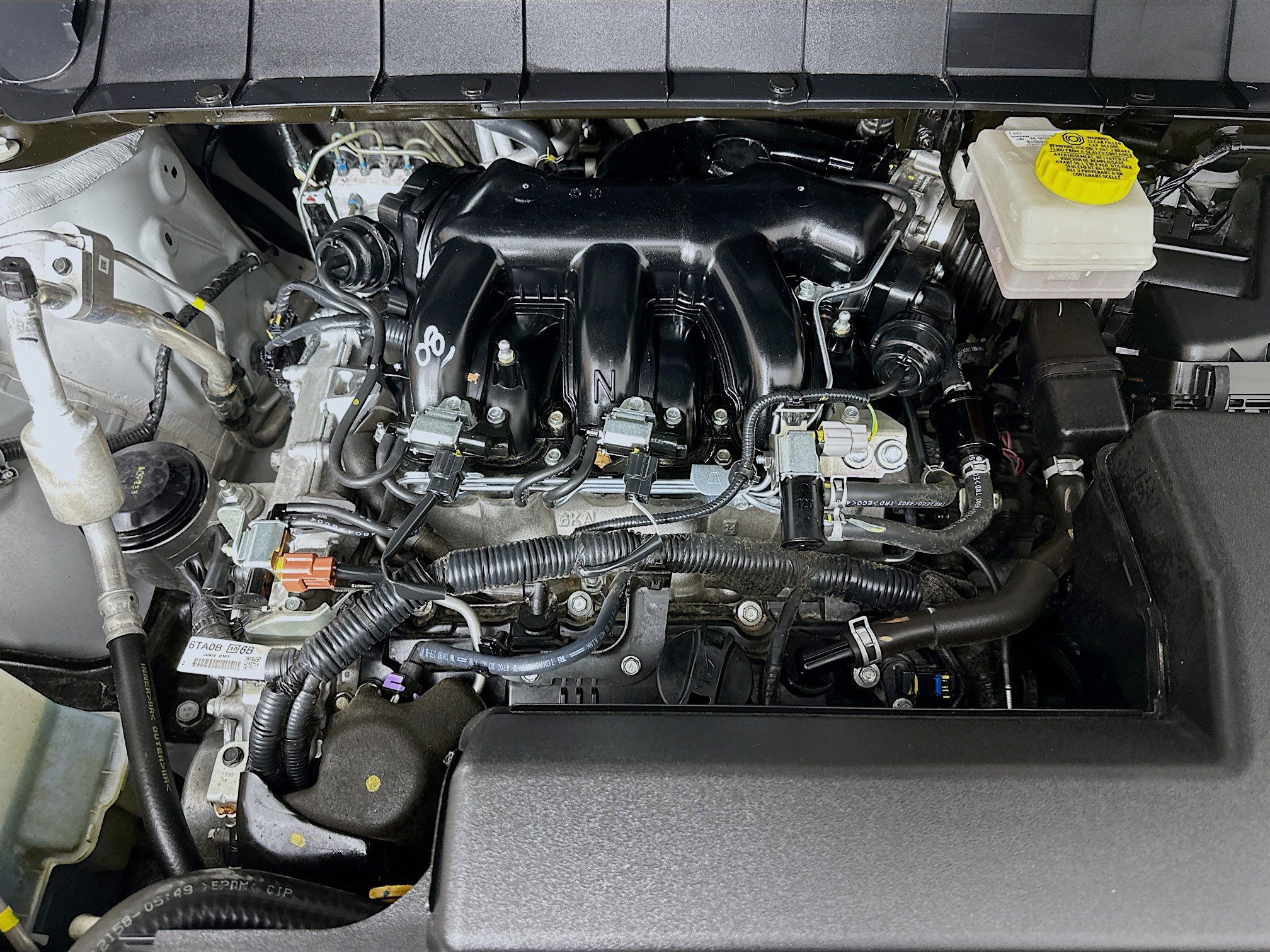 Used 2025 Nissan Pathfinder SV image 34