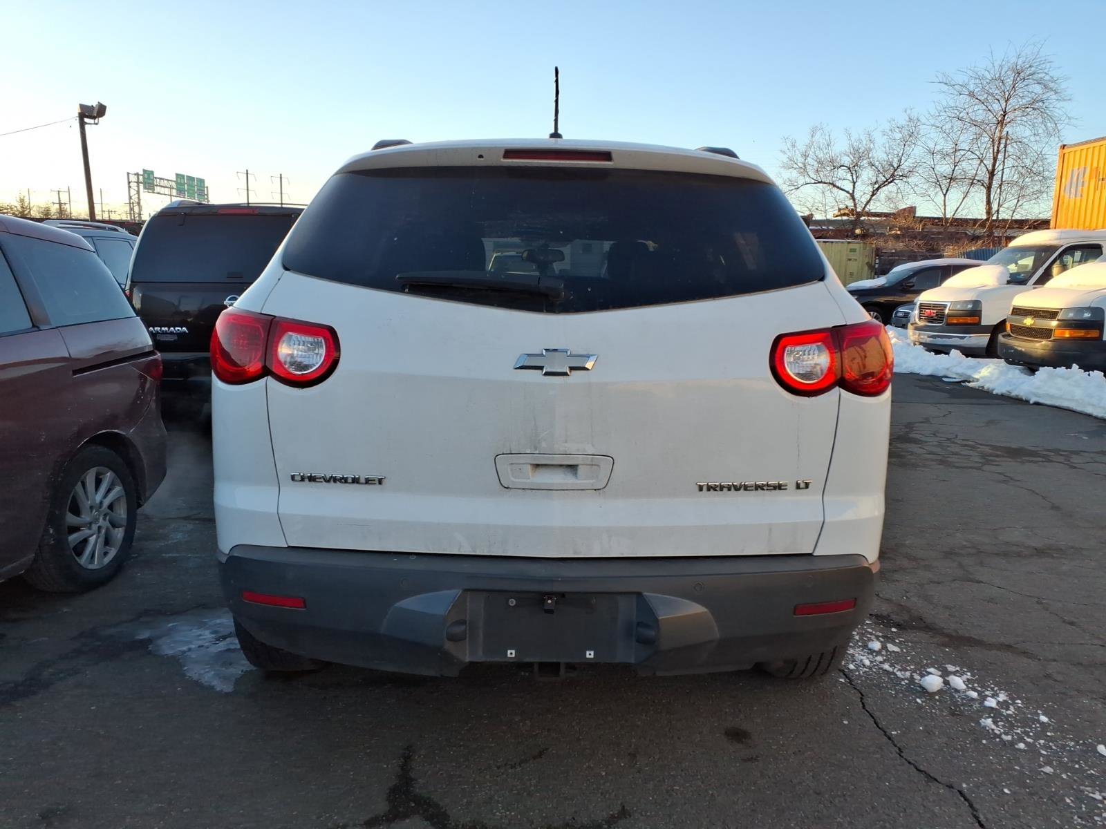 Used 2009 Chevrolet Traverse LT image 5