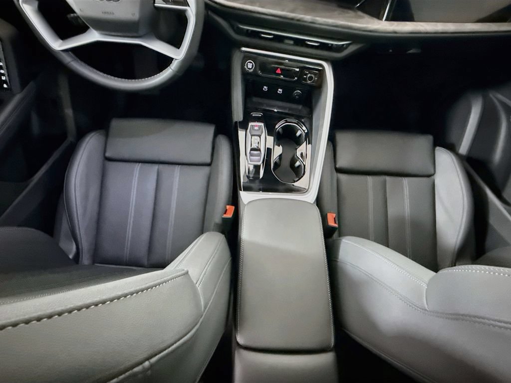 New 2026 Audi Q5 Premium AWD/4WD image 17