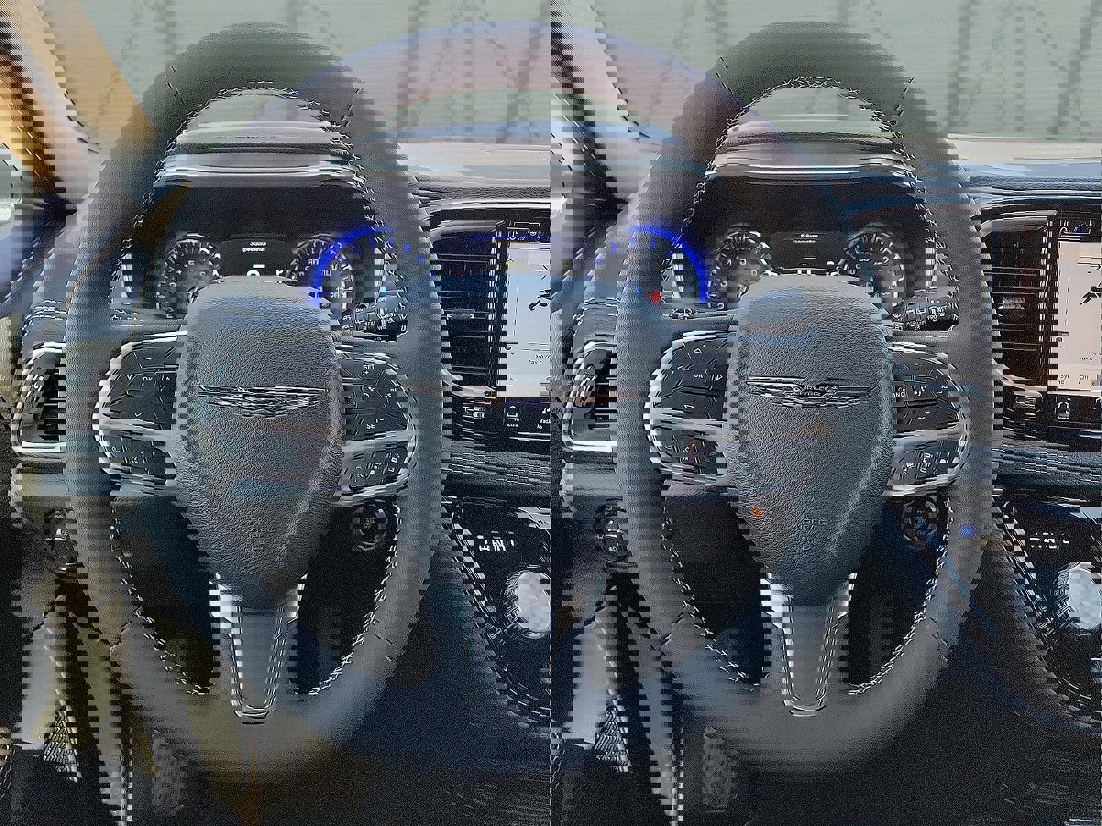 New 2026 Chrysler Pacifica Select image 12