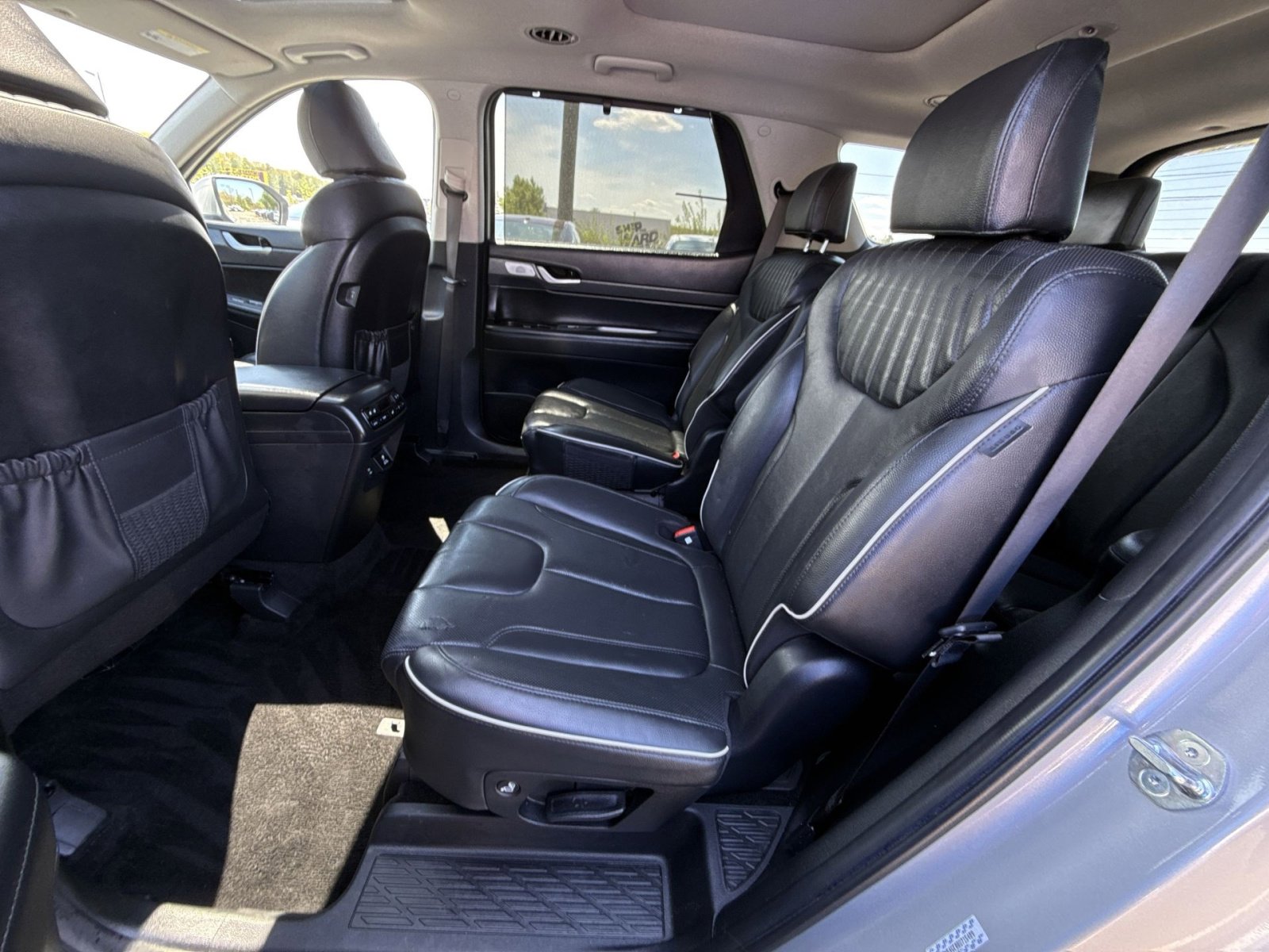 Used 2024 Hyundai Palisade Limited image 25