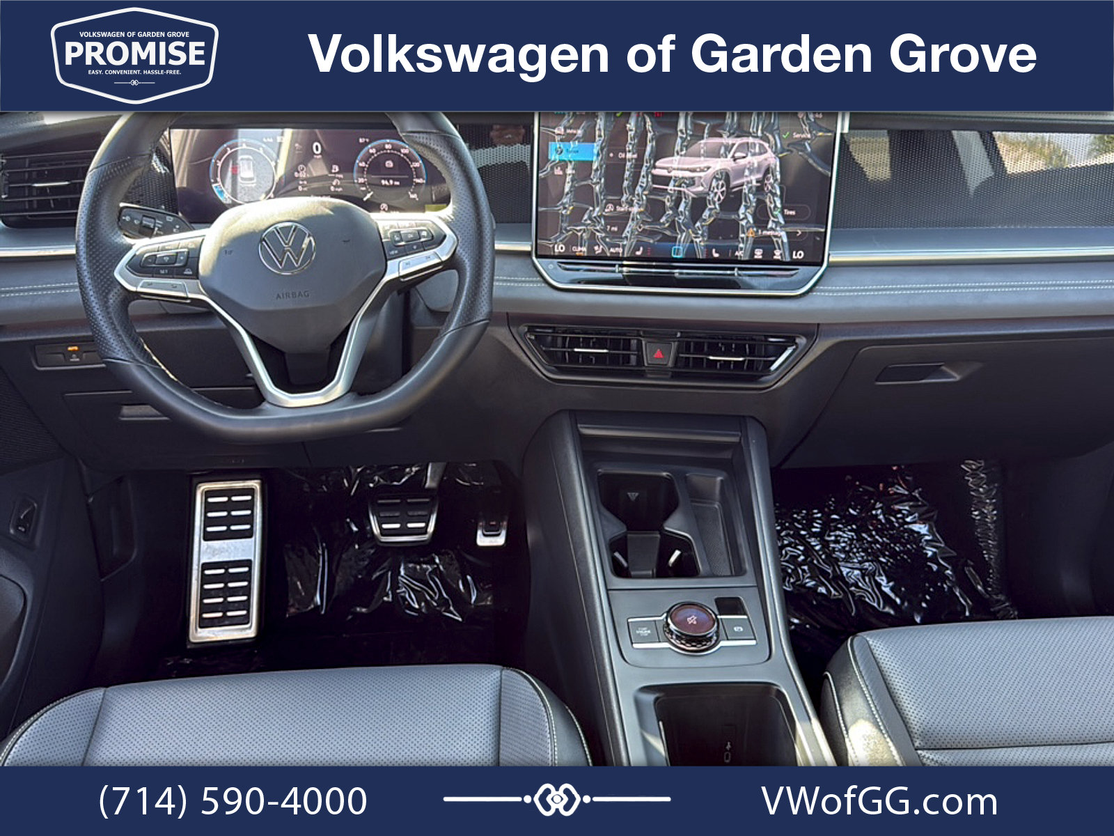 New 2026 Volkswagen Tiguan SE R-Line FWD image 24