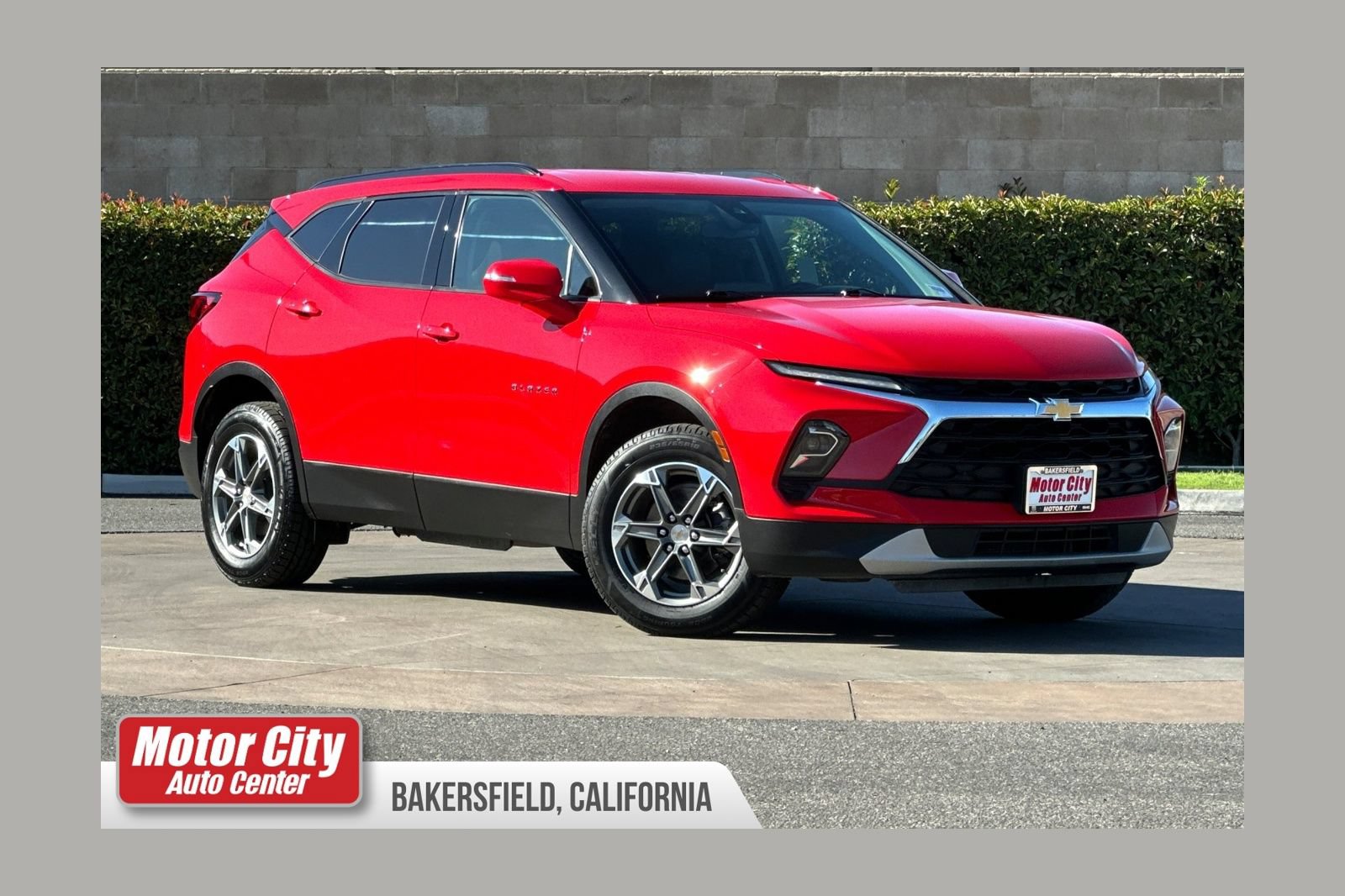 Certified 2024 Chevrolet Blazer LT FWD image 1