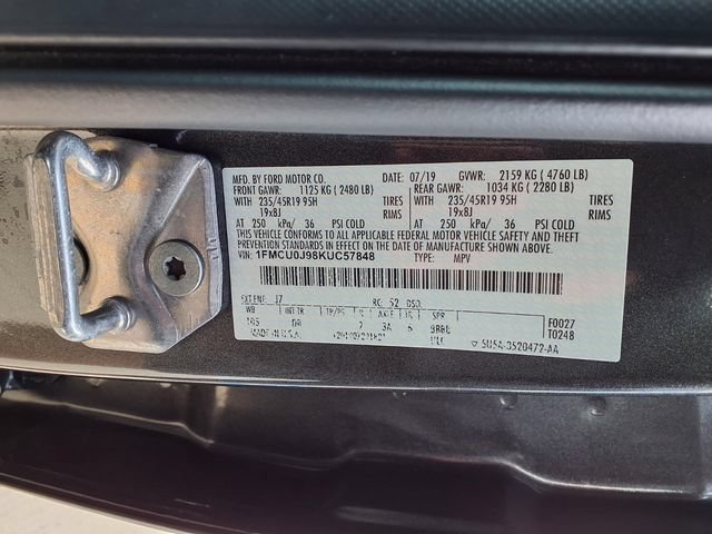 Used 2019 Ford Escape Titanium FWD image 10
