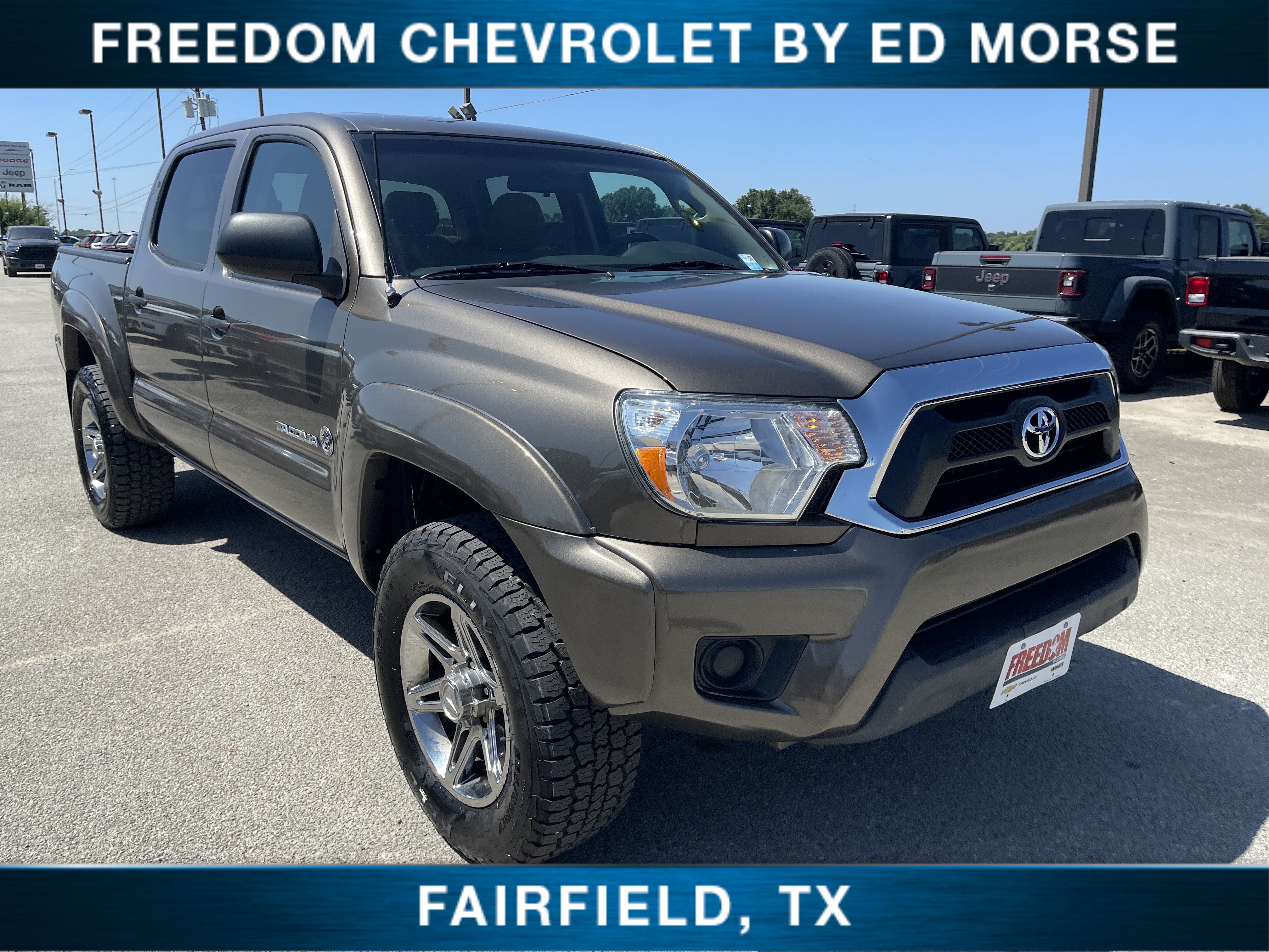 Used 2014 Toyota Tacoma PreRunner w/ SR5 Package