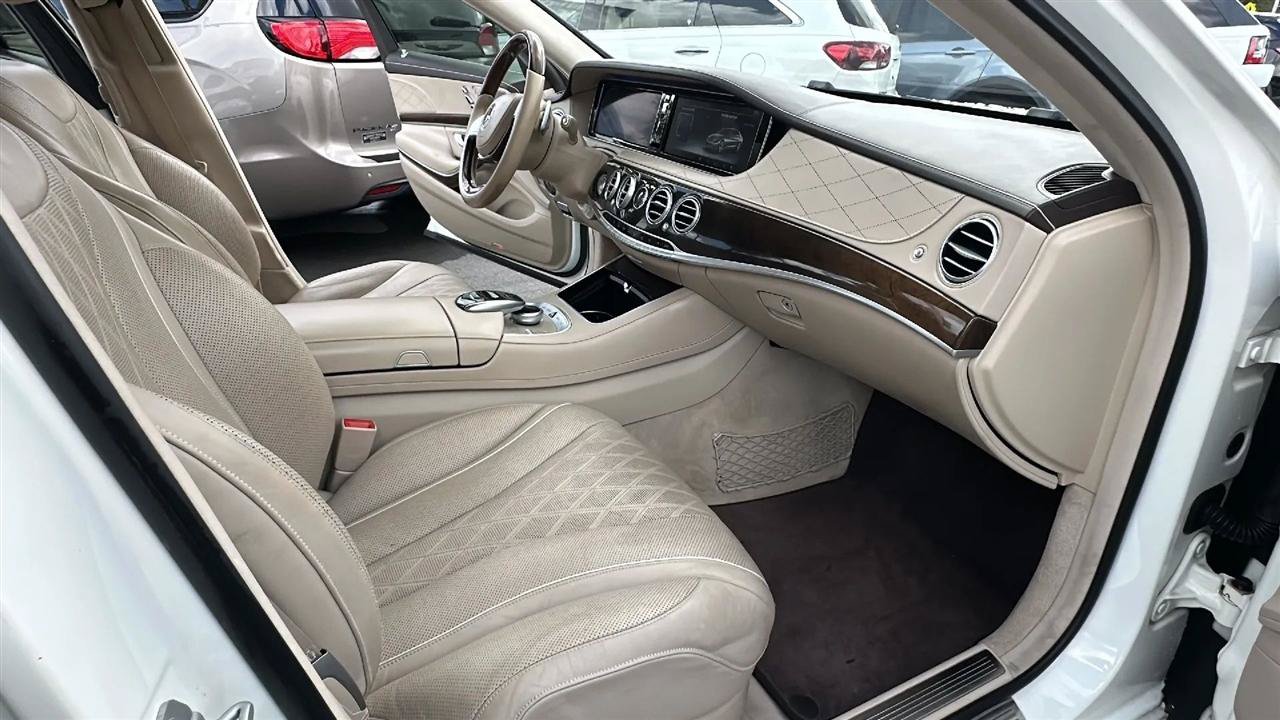 Used 2017 Mercedes-Benz S 550 Sedan image 30