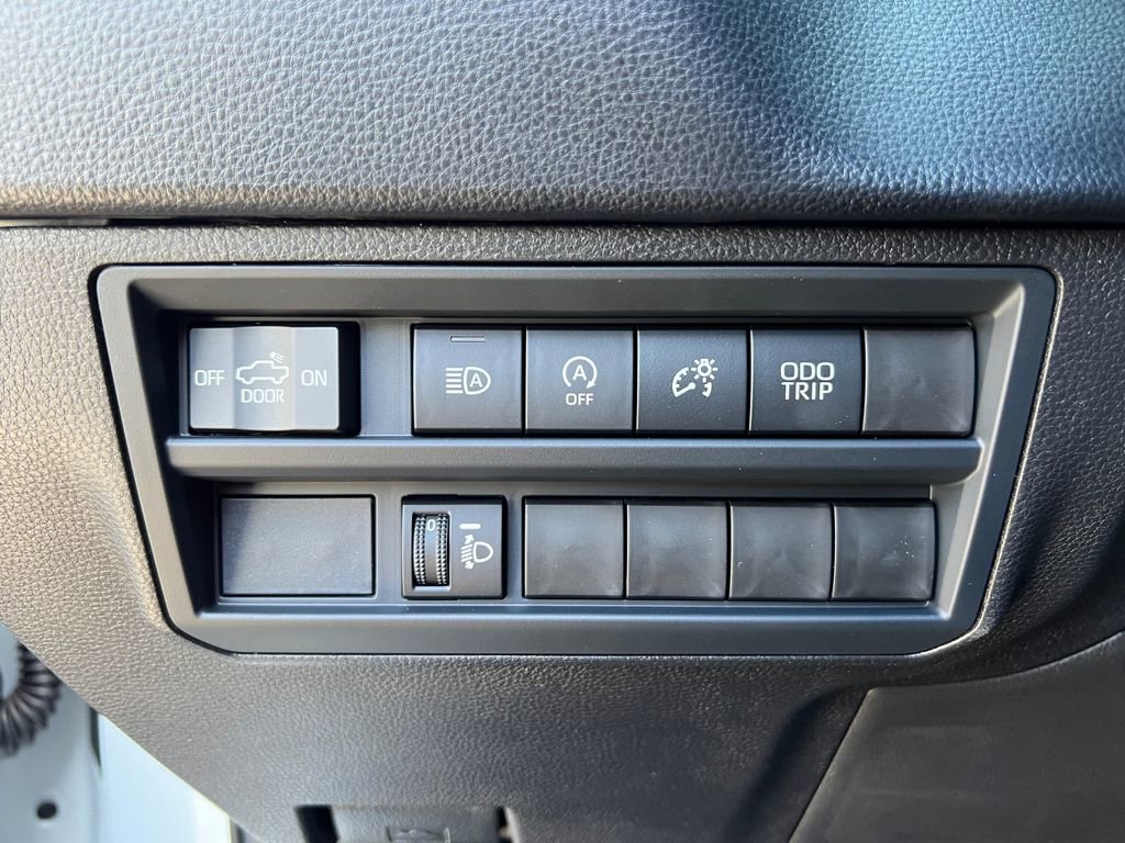 New 2026 Toyota Tundra SR5 image 31