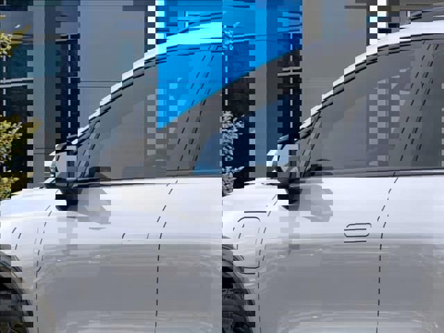 New 2025 Chevrolet Equinox EV RS w/ Active Safety Package 3 image 12