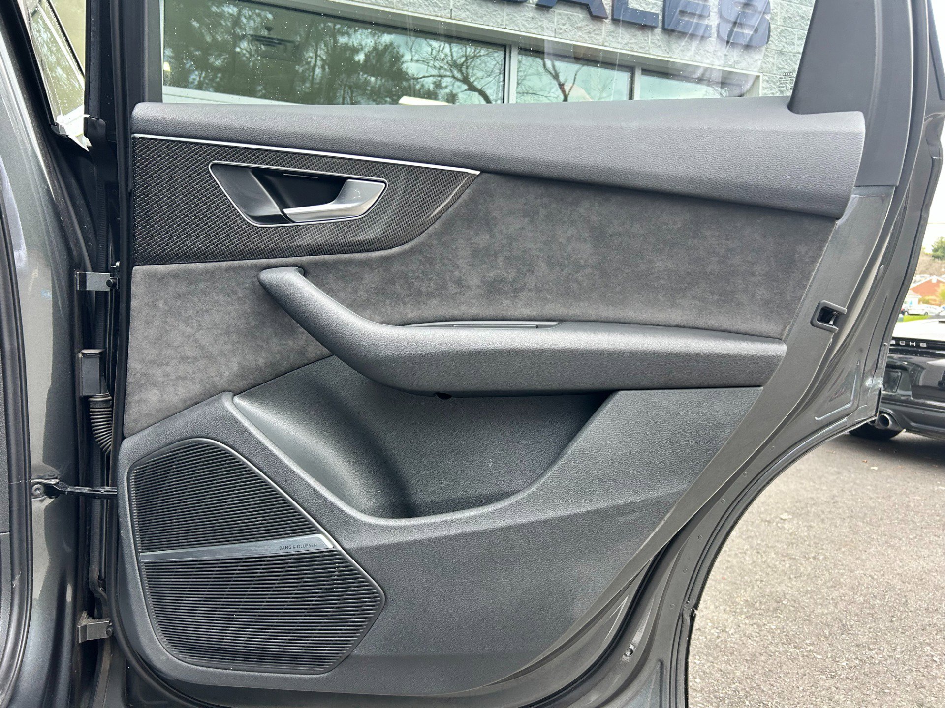 Used 2021 Audi SQ7 Premium Plus w/ Driver Assistance Package image 41