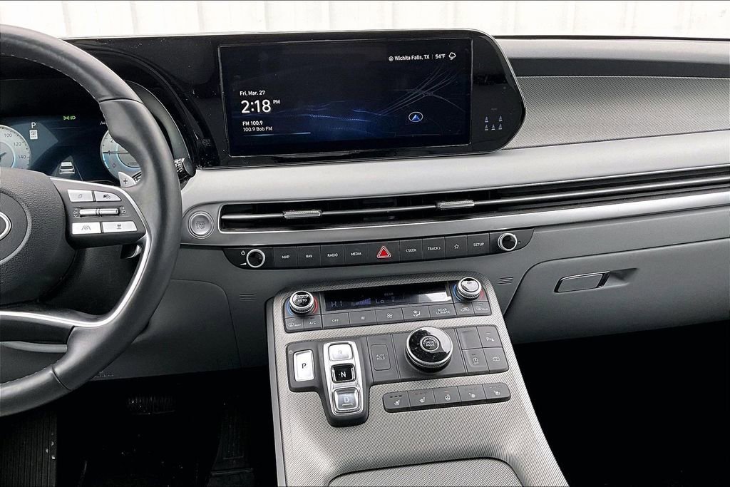 Used 2025 Hyundai Palisade SEL FWD image 8