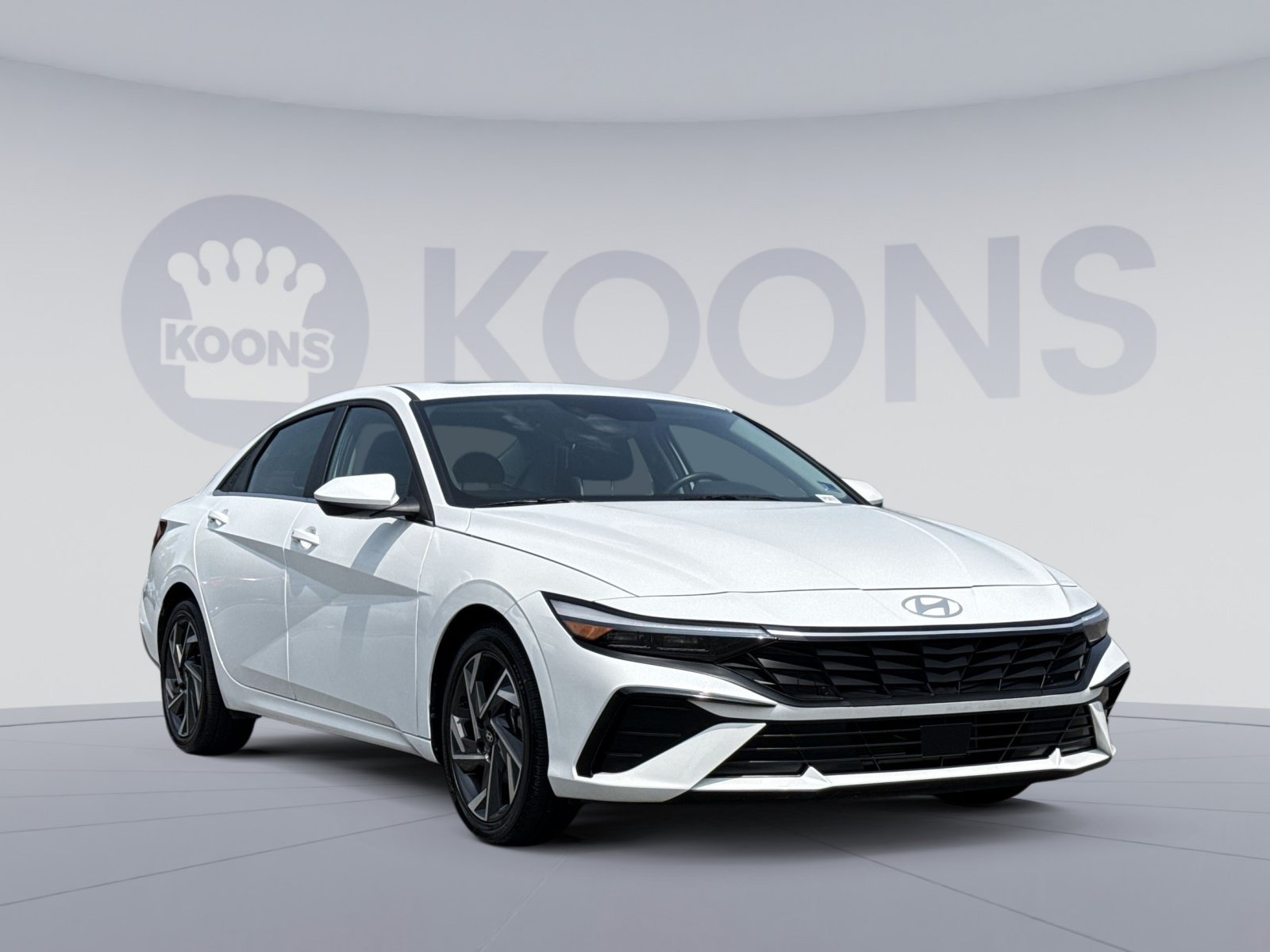 Certified 2025 Hyundai Elantra SEL FWD image 10