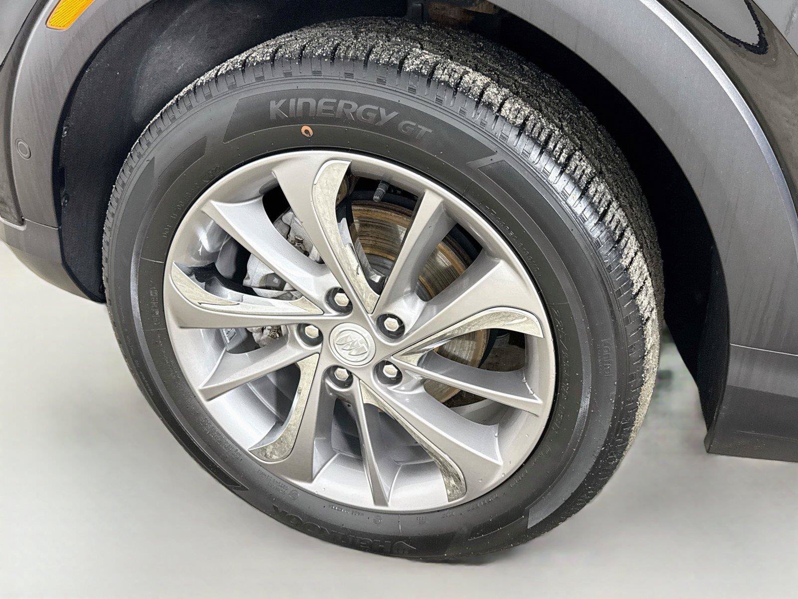 Used 2022 Buick Encore GX Essence w/ Advanced Technology Package AWD/4WD image 32