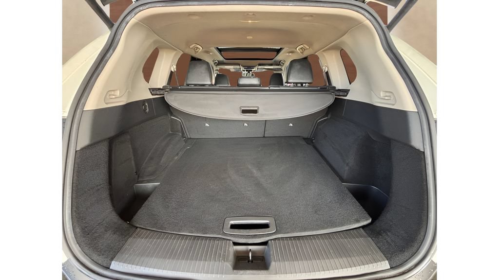 Used 2022 Nissan Rogue SV w/ SV Premium Package FWD image 15