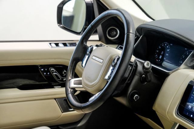 Used 2020 Land Rover Range Rover HSE AWD/4WD image 22