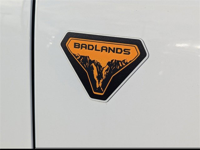 Used 2022 Ford Bronco Badlands image 14