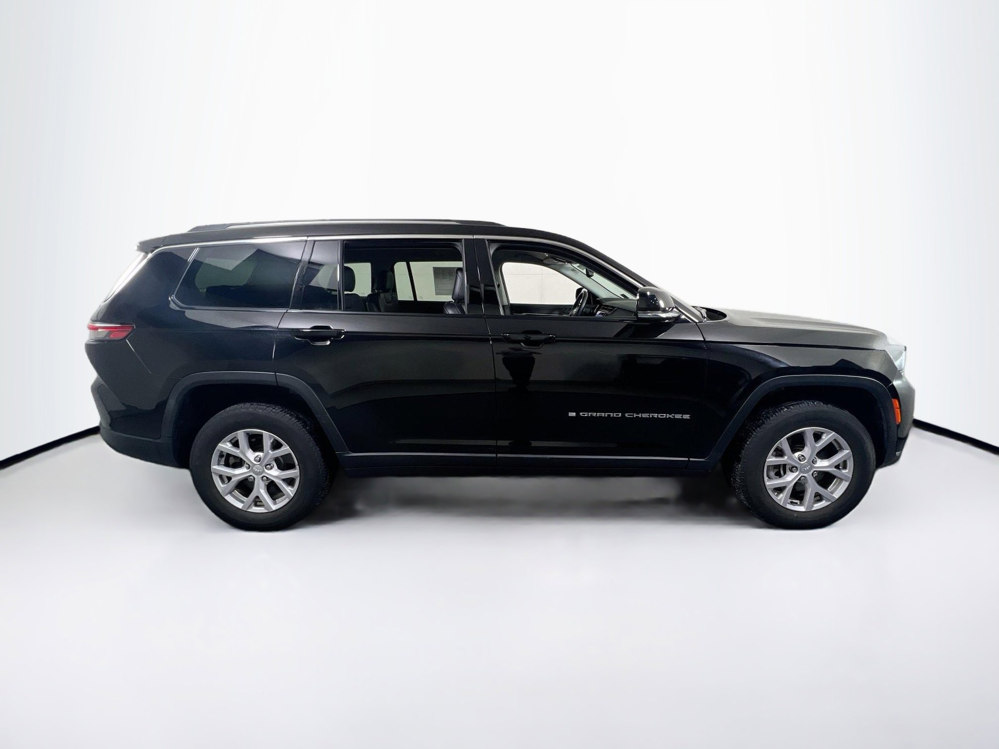 Used 2021 Jeep Grand Cherokee L Limited image 4