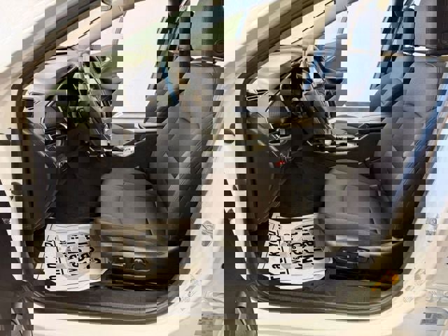 Used 2024 Chevrolet Malibu LT image 8