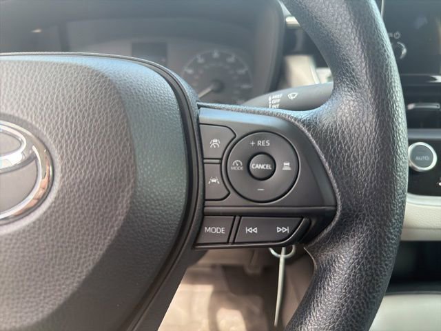 Certified 2023 Toyota Corolla LE image 21