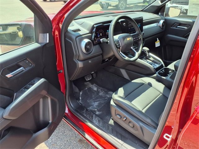 New 2025 Chevrolet Colorado LT w/ LT Convenience Package image 10
