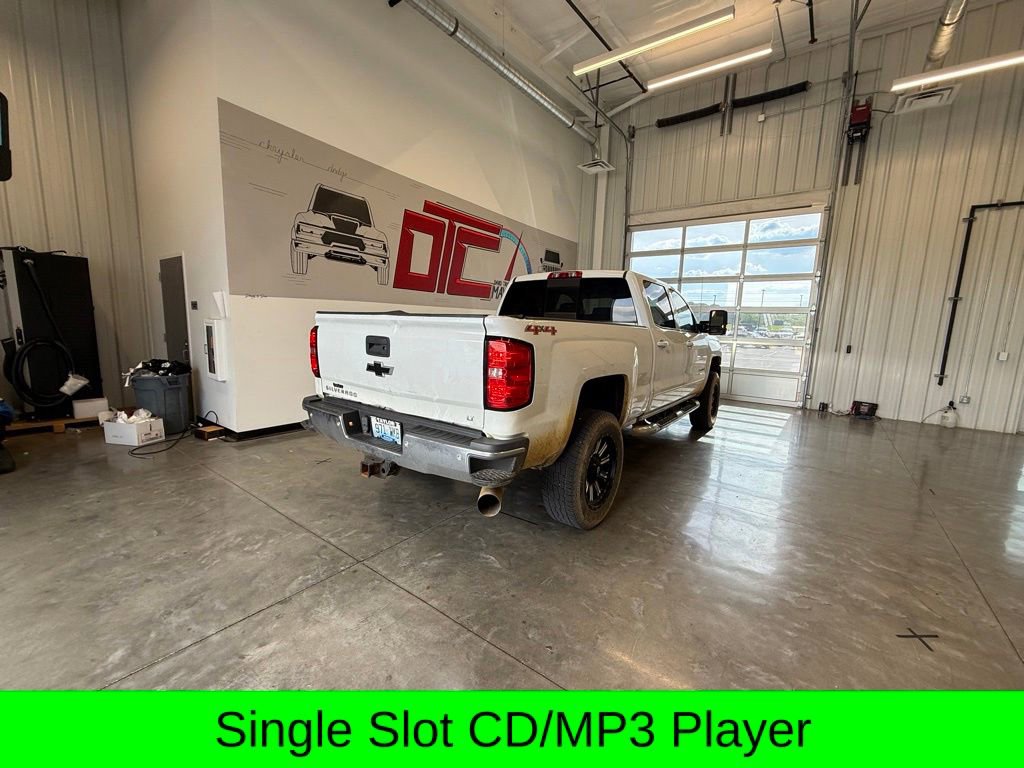 Used 2016 Chevrolet Silverado 2500 LT w/ LT Convenience Package AWD/4WD image 3