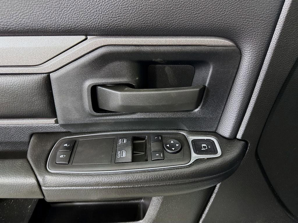 Used 2024 RAM 3500 Tradesman w/ Snow Chief Group image 25