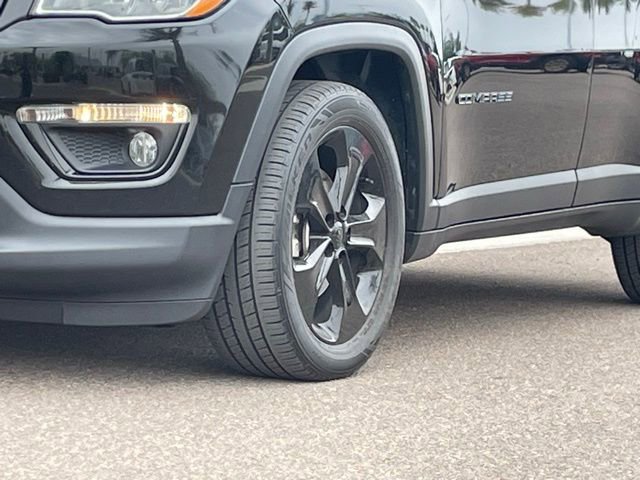 Used 2020 Jeep Compass Latitude FWD image 20