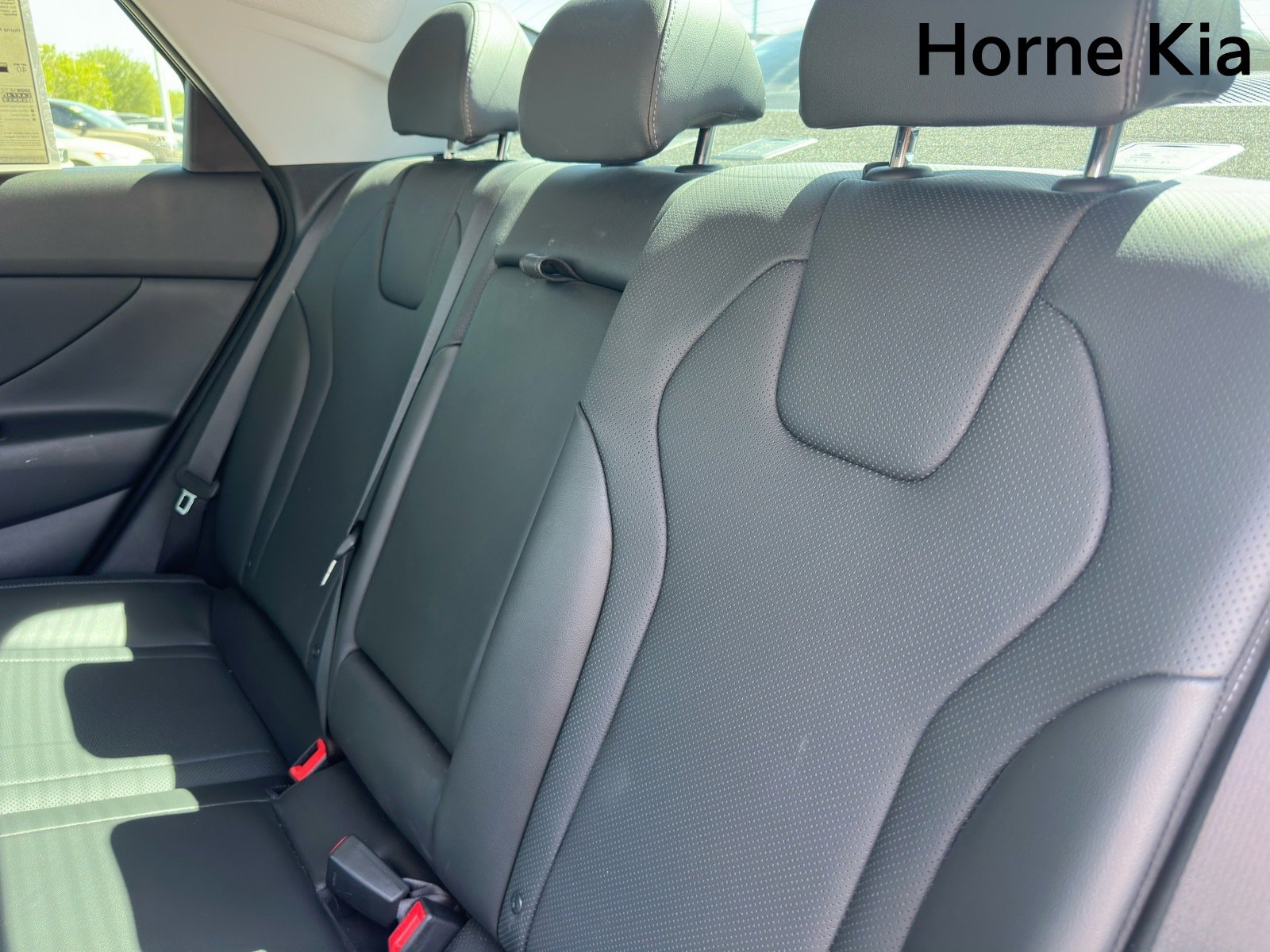 Used 2023 Hyundai Elantra Limited FWD image 23