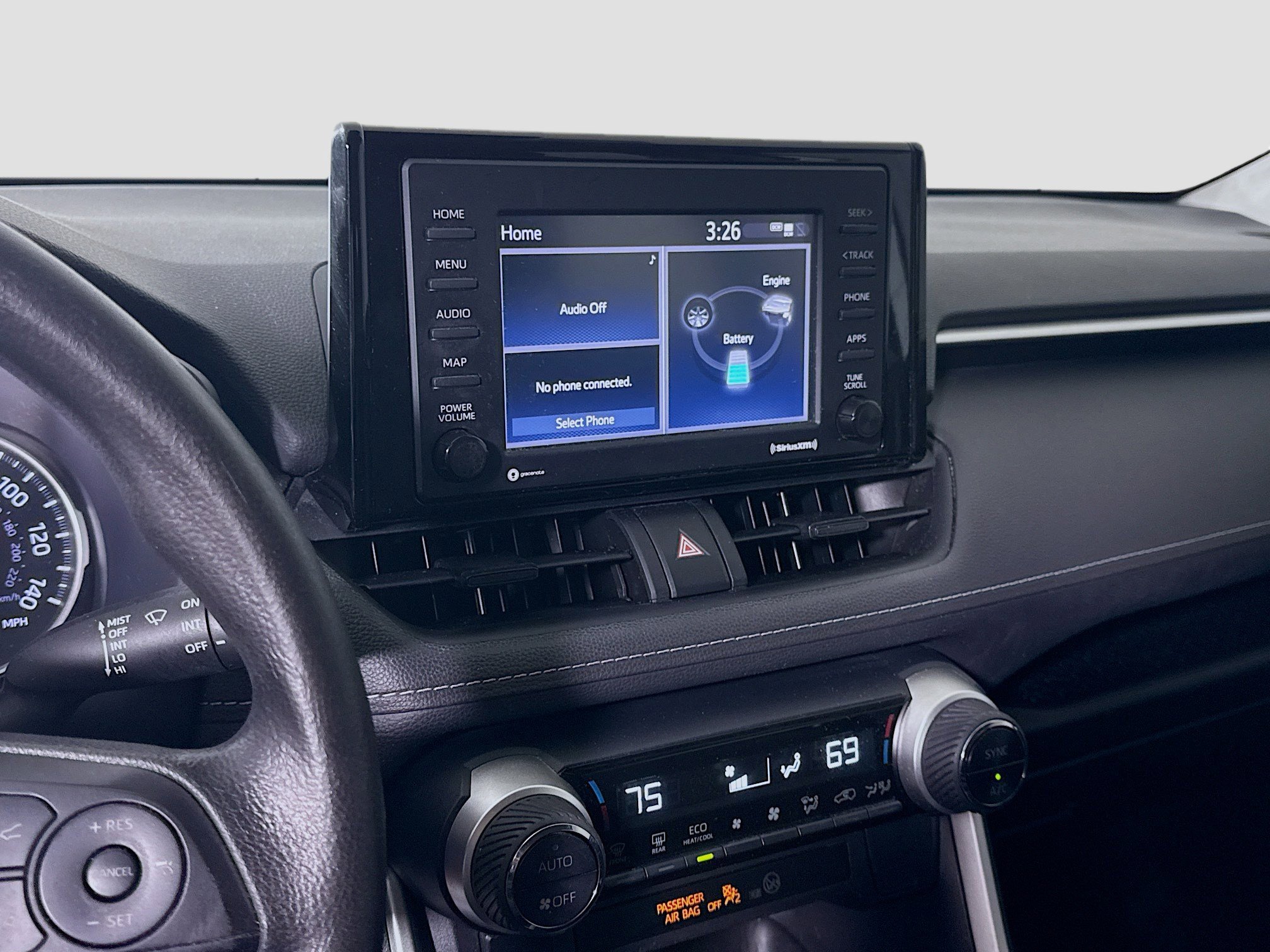 Used 2022 Toyota RAV4 LE image 18