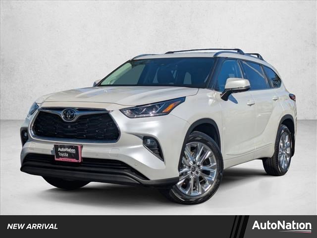 Used 2022 Toyota Highlander Limited