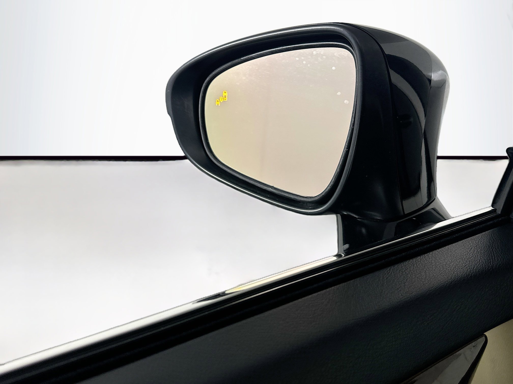 Used 2014 Lexus ES 350 w/ Luxury Package image 16