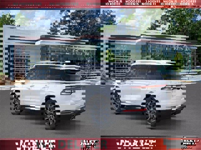 New 2026 Lincoln Aviator 2WD image 4