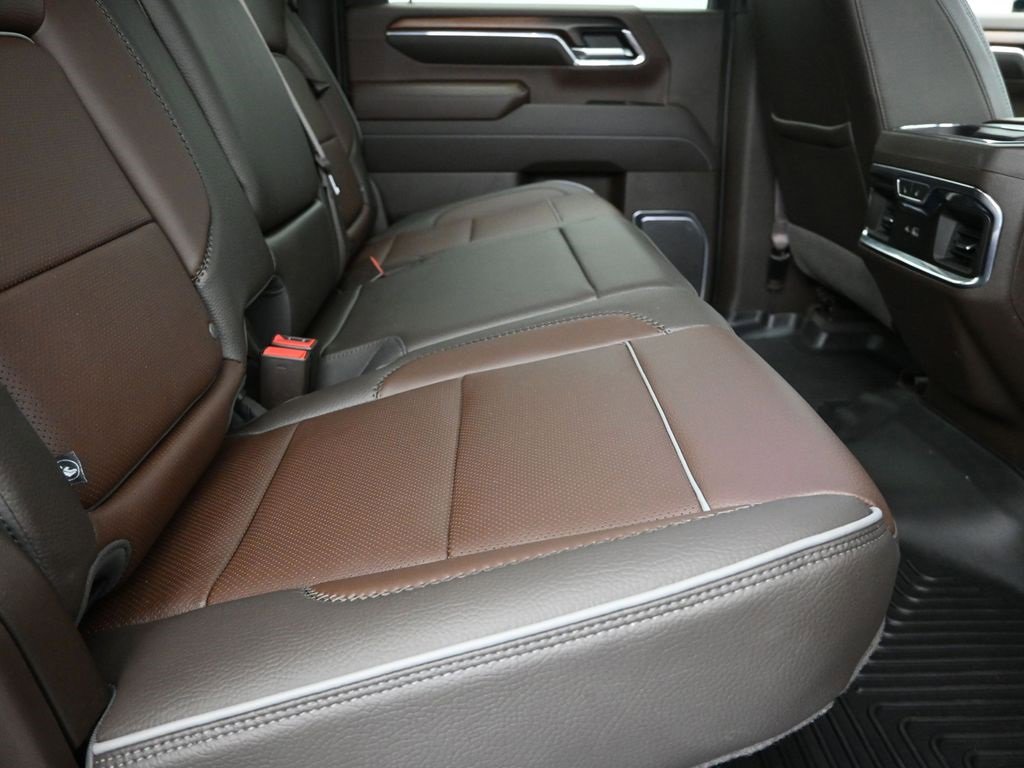 Certified 2024 GMC Sierra 3500 Denali w/ Technology Package image 24