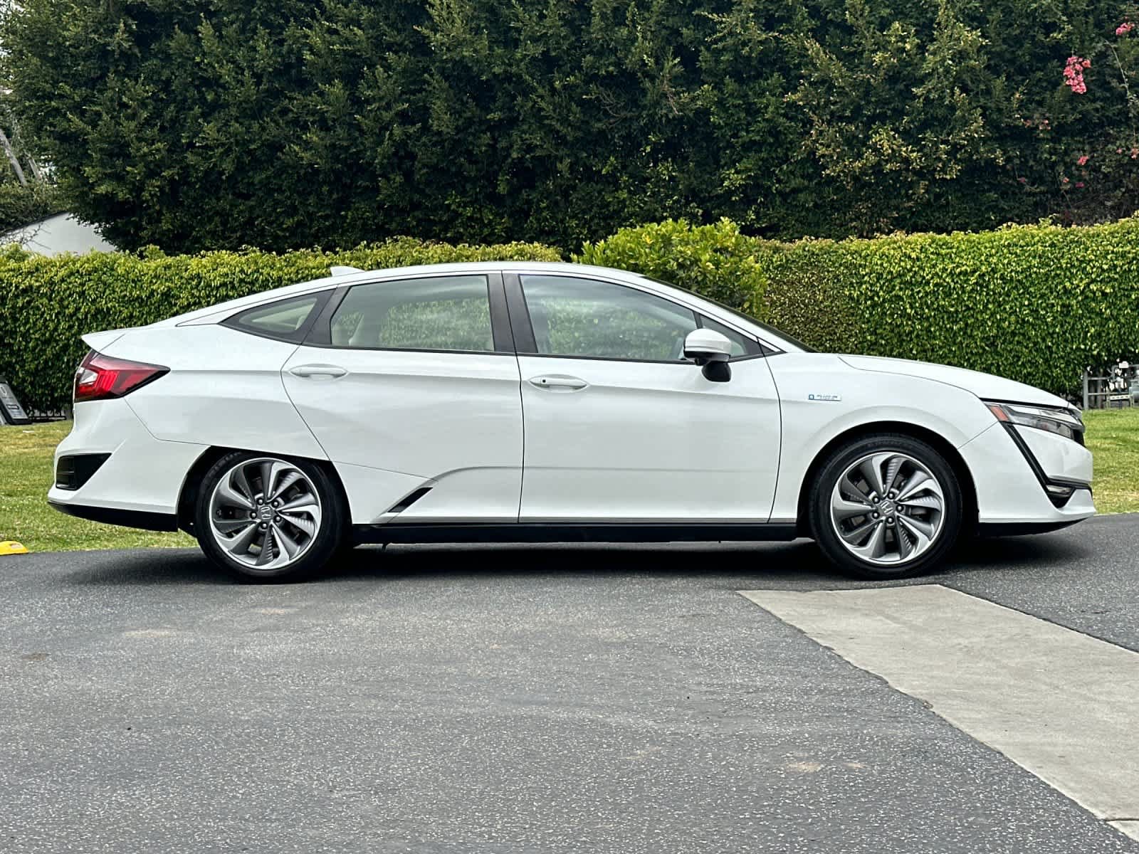 Used 2020 Honda Clarity Plug-In Hybrid image 9