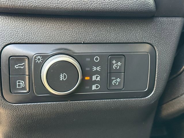 Certified 2022 Ford Escape Titanium image 23