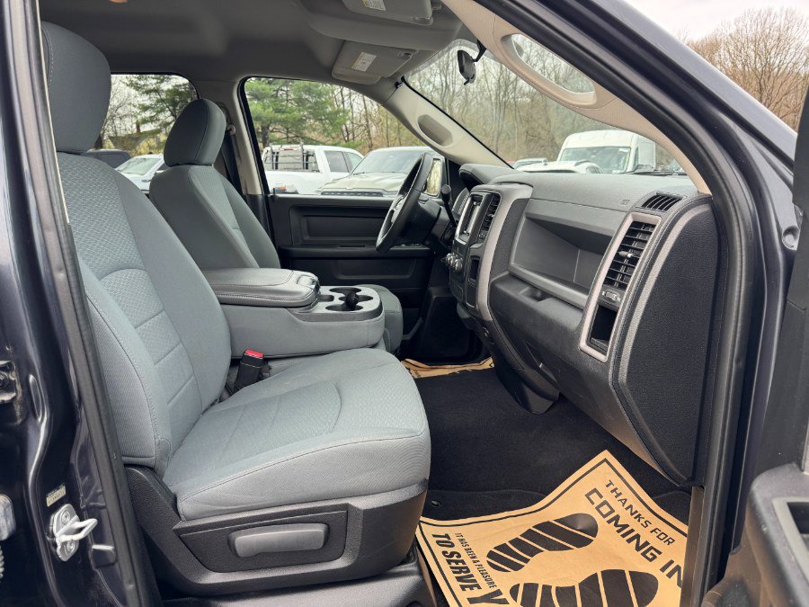 Used 2013 RAM 1500 ST w/ SXT Appearance Group AWD/4WD image 18
