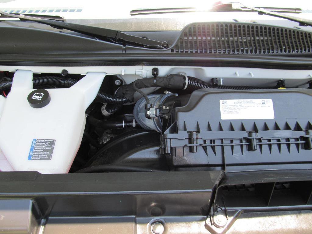 Used 2022 GMC Savana 3500 Extended w/ Driver Convenience Package image 36